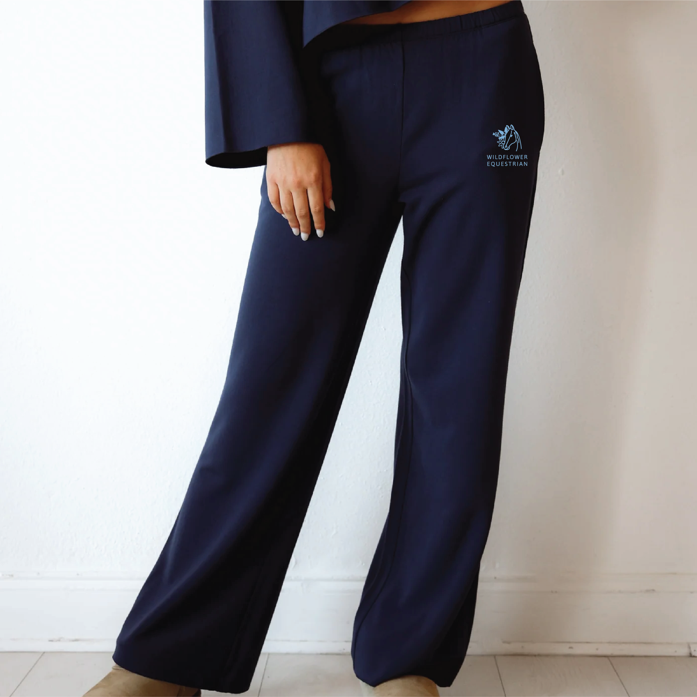 Wildflower Equestrian The Barn Dallas Ringside Belle Sweatpants