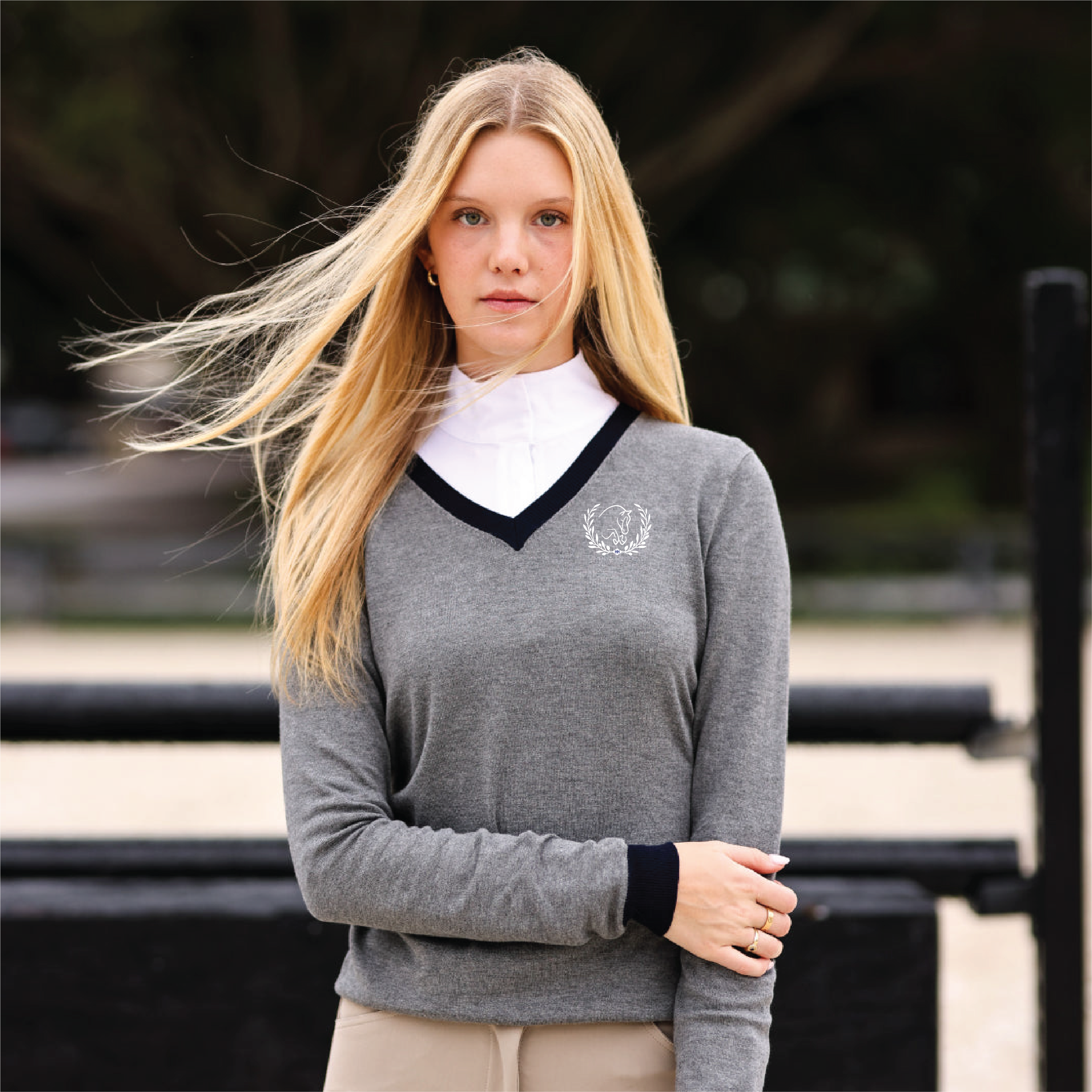 Under Contract Women's TKEQ Essential Contrast V-Neck Sweater