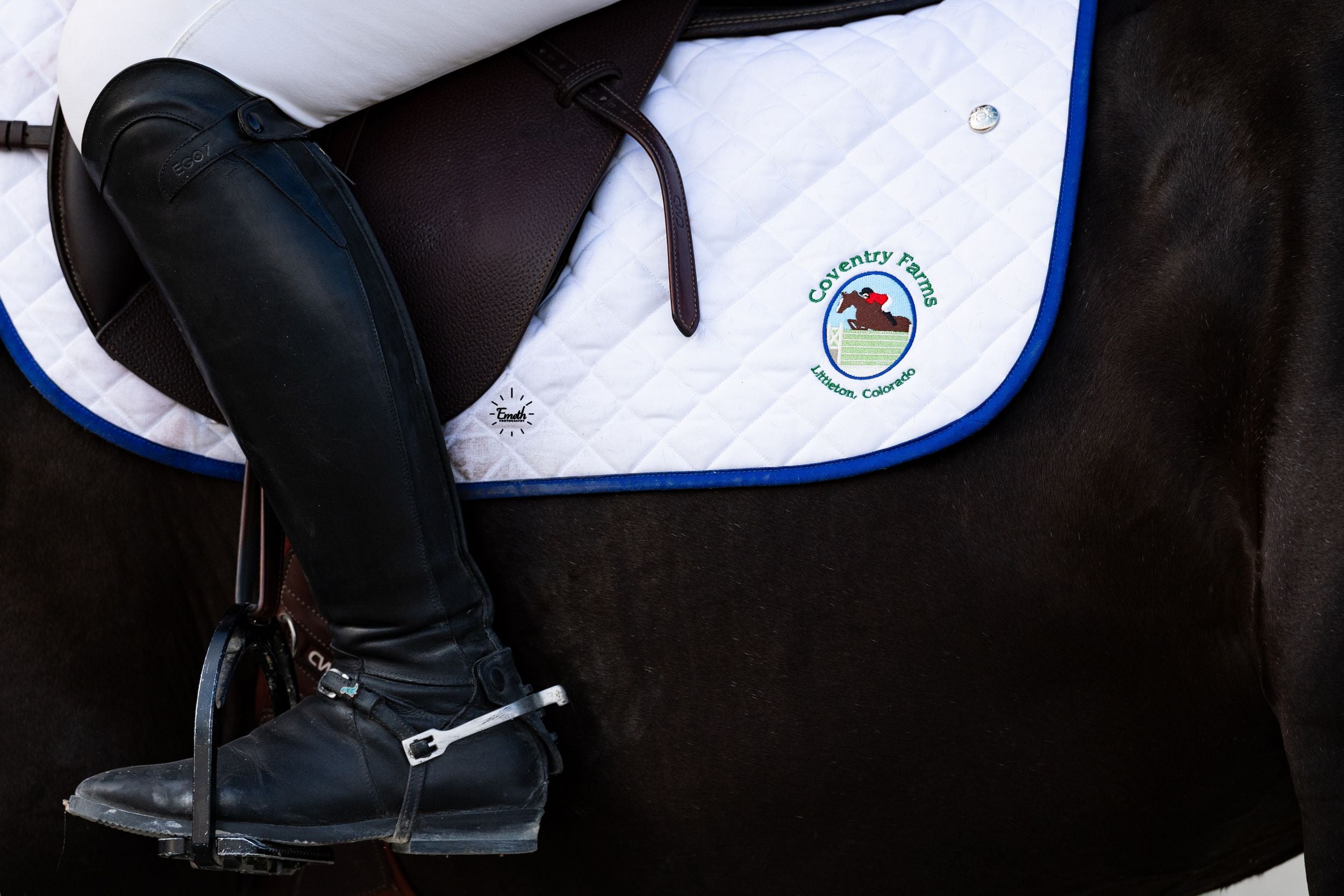 Coventry Farms Ogilvy Equestrian Jump Profile Pad