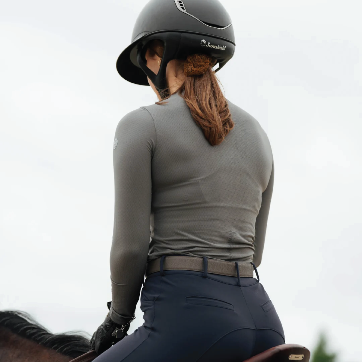Beacon Hill Women's TKEQ 'GlobeTROT' Performance Top